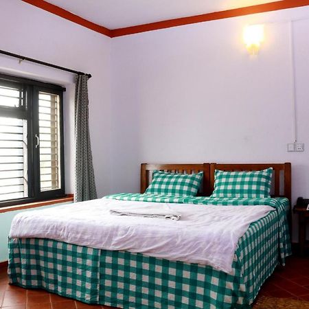 Bravo Hotel Kathmandu Экстерьер фото