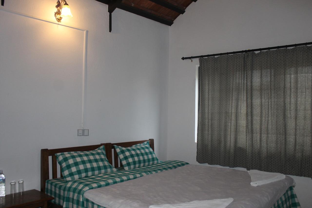 Bravo Hotel Kathmandu Экстерьер фото