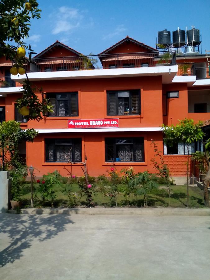 Bravo Hotel Kathmandu Экстерьер фото