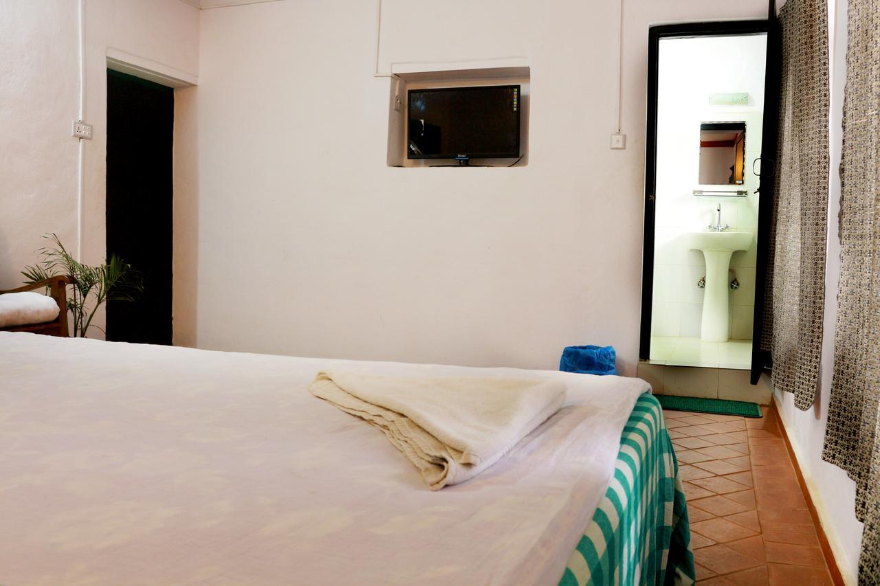 Bravo Hotel Kathmandu Экстерьер фото